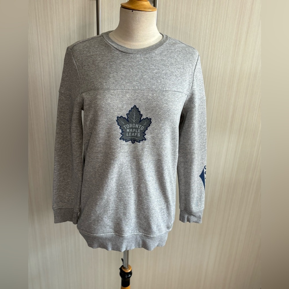 Adidas- NHL Women’s Toronto‎ Maple Leafs Tunic Grey Logo on Front